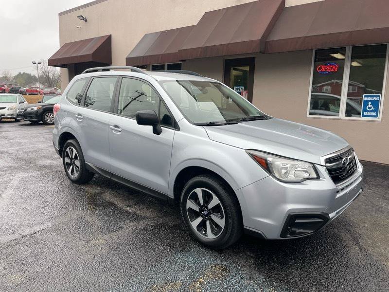 Used 2017 Subaru Forester 2.5i w/ Alloy Wheel Package AWD/4WD image 3