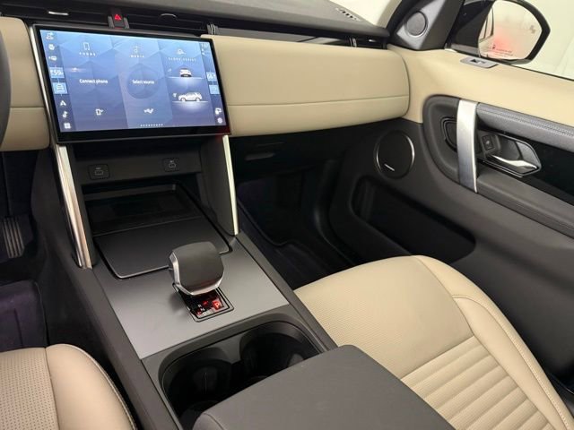 Certified 2025 Land Rover Discovery Sport S image 22