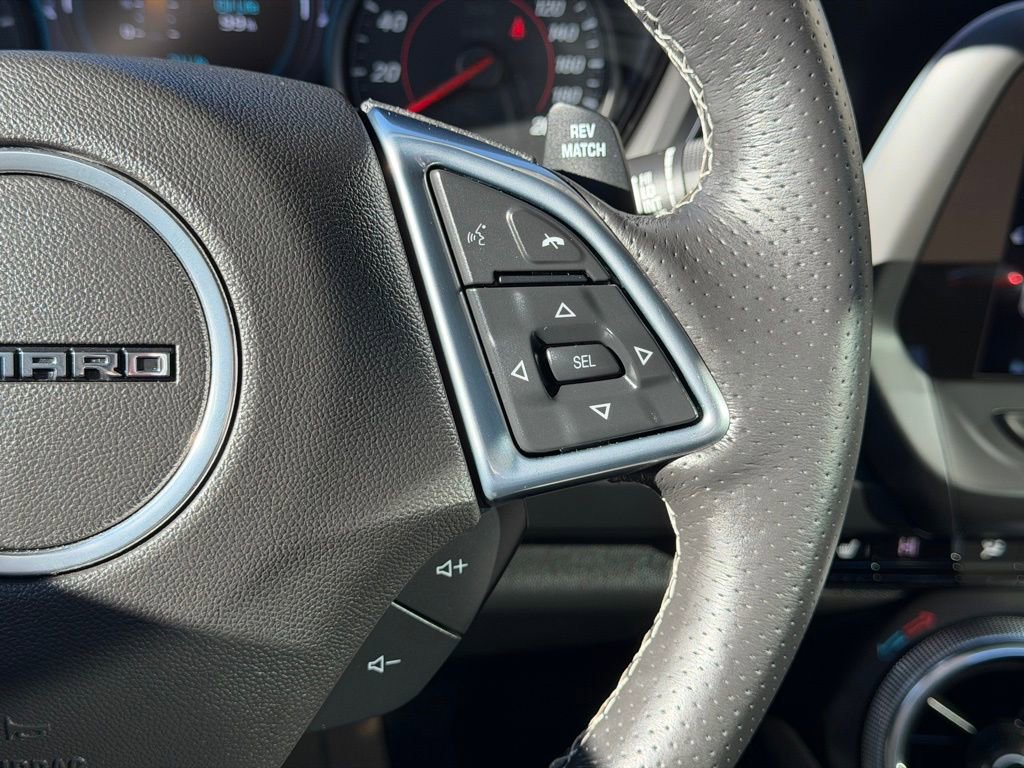 Used 2017 Chevrolet Camaro SS image 20