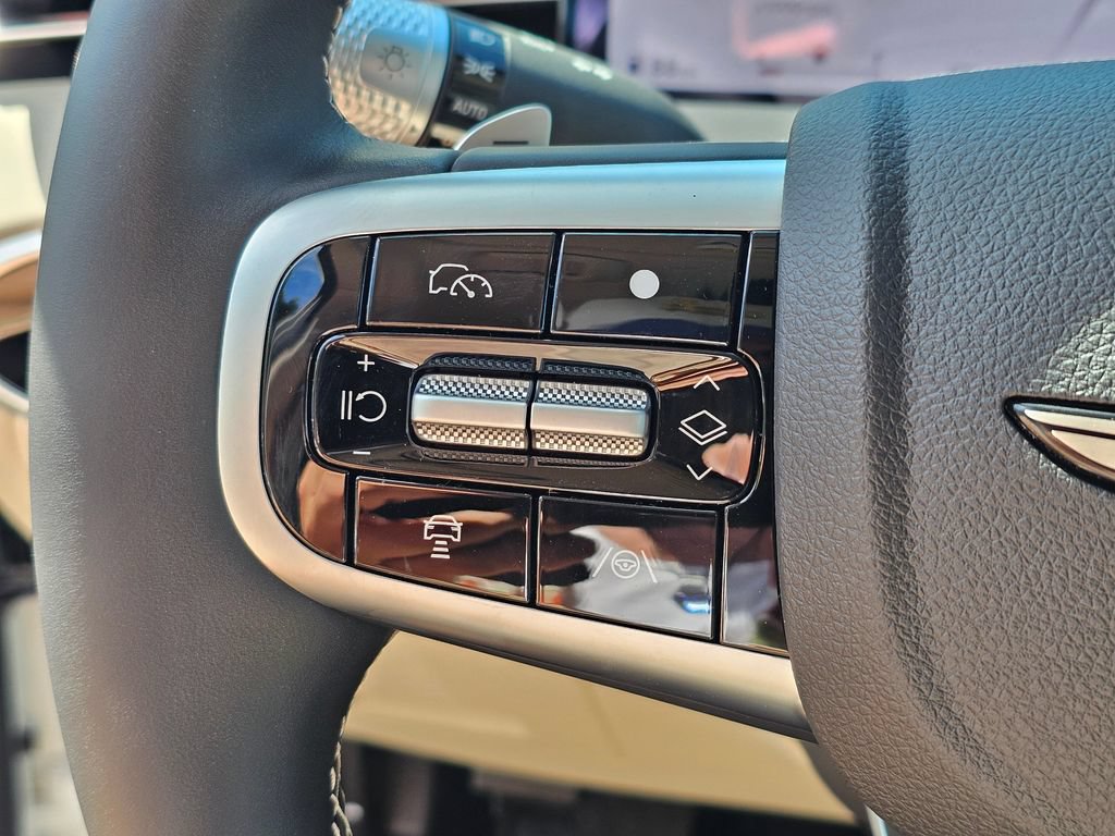 New 2026 Genesis GV70 2.5T Advanced AWD/4WD image 36