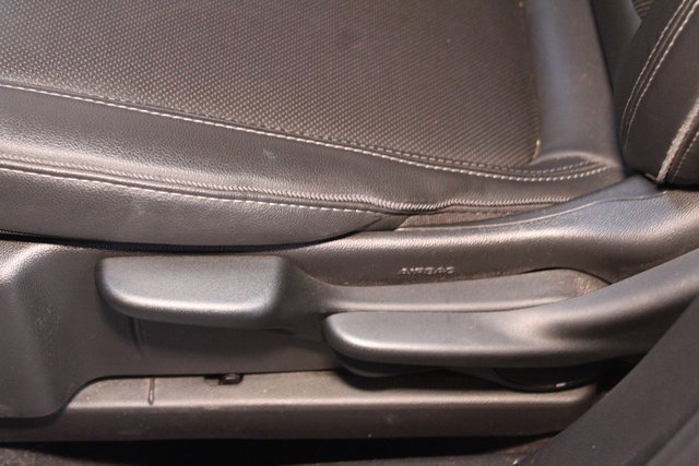 Used 2024 Buick Encore GX Sport Touring image 18