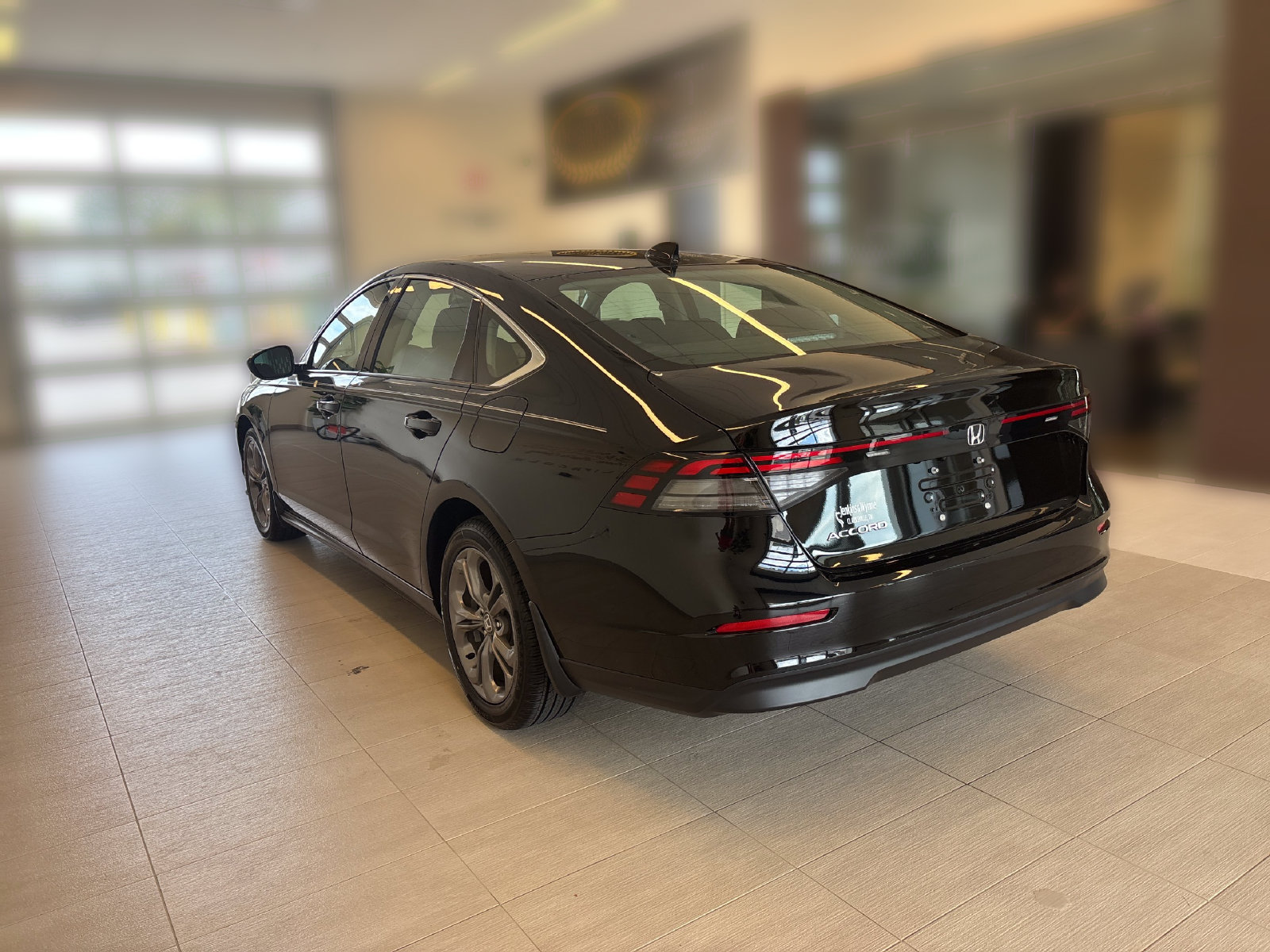 Certified 2023 Honda Accord EX image 3