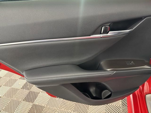 Used 2024 Toyota Camry XSE image 21