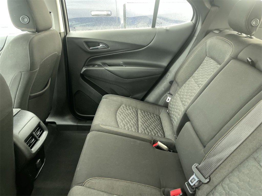 Used 2018 Chevrolet Equinox LT image 8