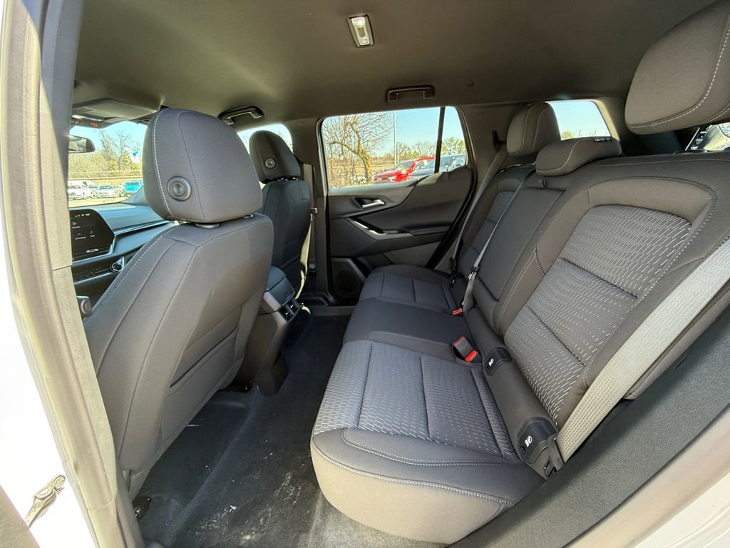 New 2026 Chevrolet Equinox LT image 22