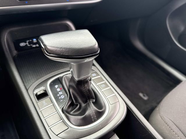 Used 2025 Hyundai Kona SEL AWD/4WD image 28