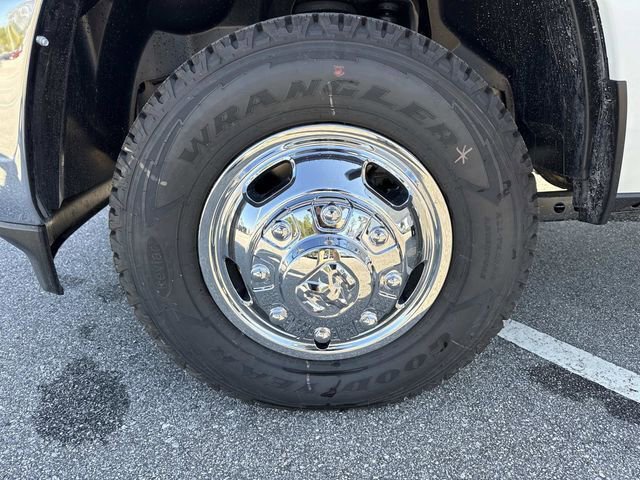 New 2026 RAM 3500 Tradesman w/ Chrome Appearance Group A image 35