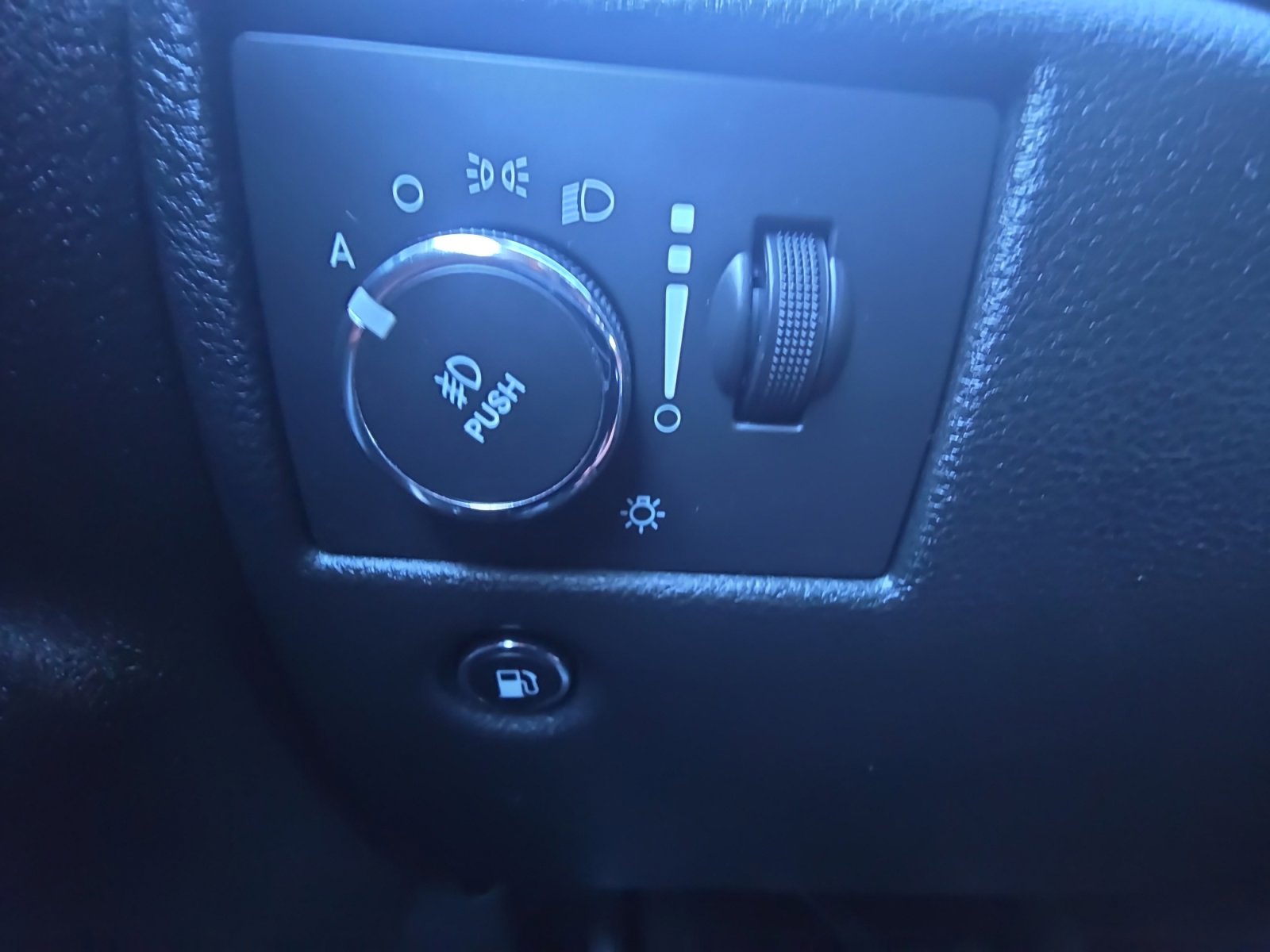 Used 2015 Jeep Grand Cherokee Summit w/ Platinum Series Group image 26