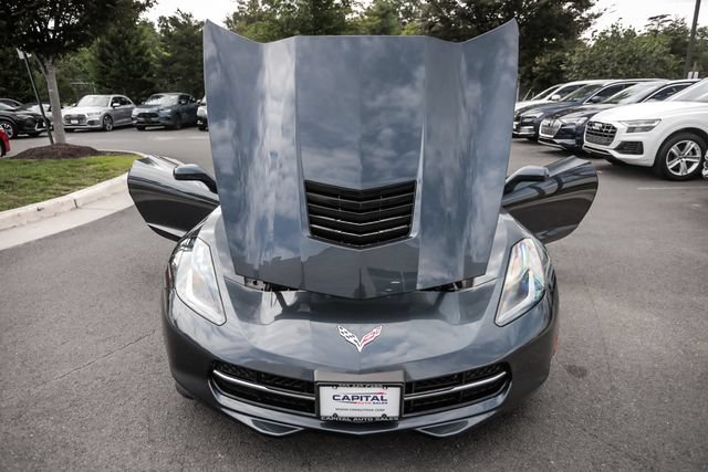 Used 2019 Chevrolet Corvette Stingray Coupe w/ 1LT RWD image 79