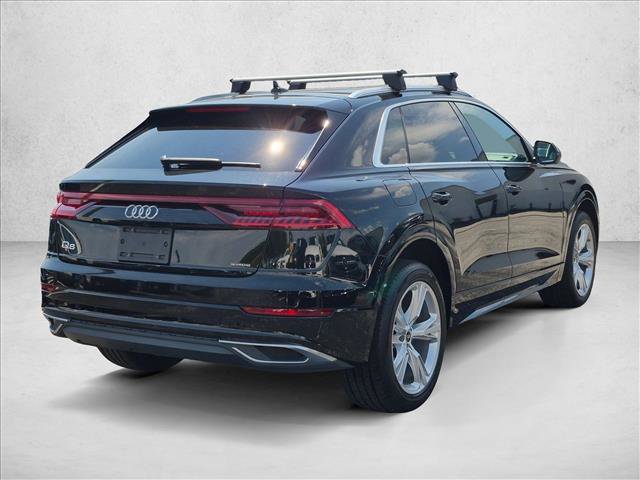 Used 2023 Audi Q8 Premium AWD/4WD image 5