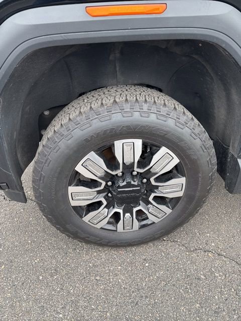 Certified 2024 GMC Sierra 2500 Denali w/ Denali Reserve Package image 9