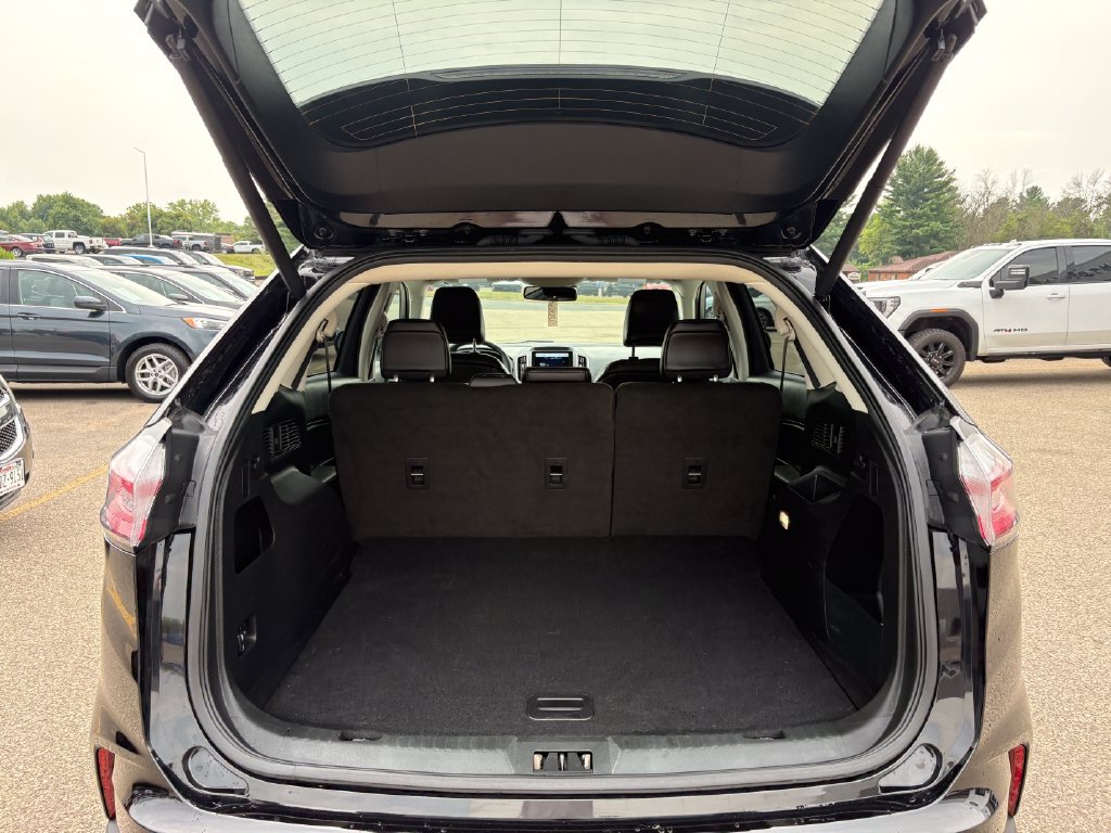 Used 2024 Ford Edge SEL w/ Convenience Package AWD/4WD image 10