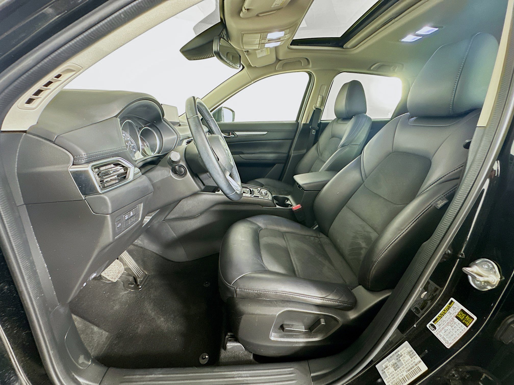 Used 2018 MAZDA CX-5 Touring w/ Preferred Equipment Package image 13