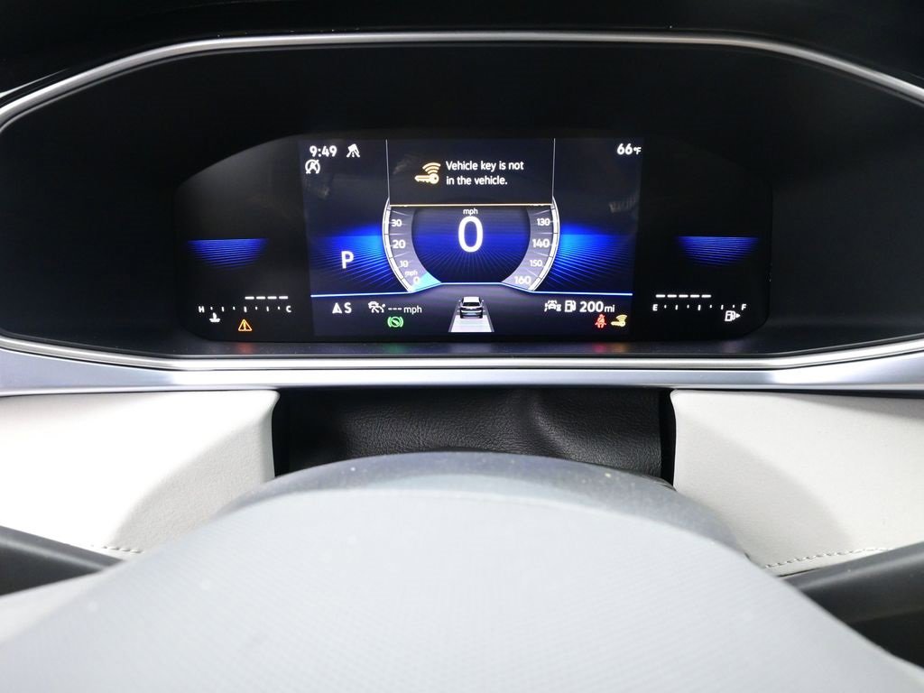 New 2025 Volkswagen Taos SE image 10