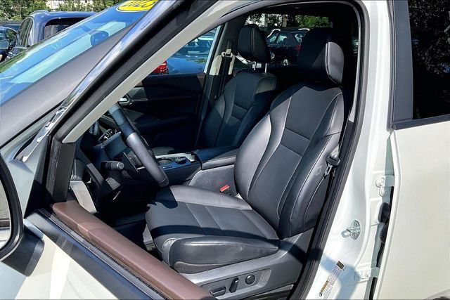 Used 2023 Nissan Rogue SV w/ SV Premium Package AWD/4WD image 6