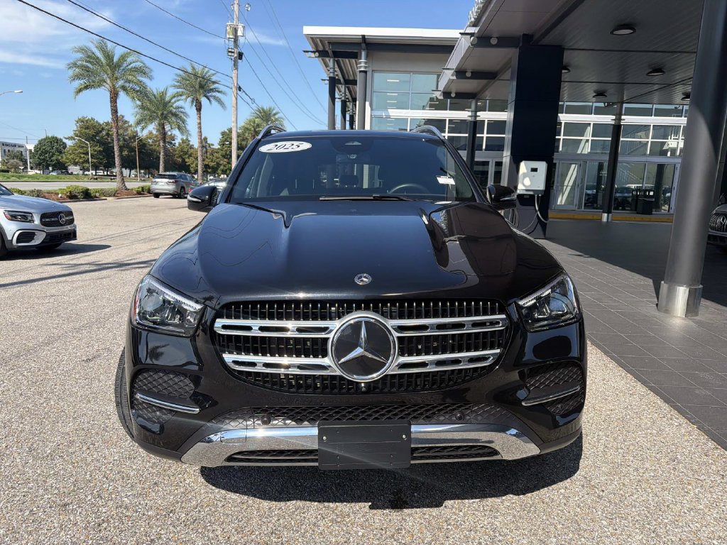 Used 2025 Mercedes-Benz GLE 350 4MATIC image 2