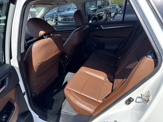 Used 2018 Subaru Outback 2.5i Touring image 17