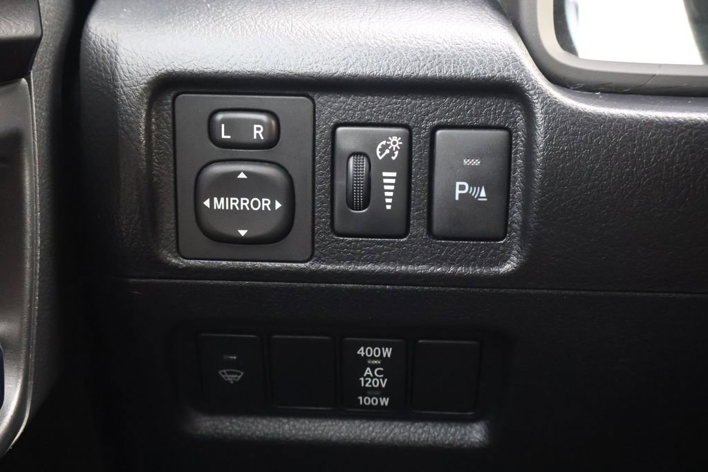 Used 2019 Toyota 4Runner Limited image 33
