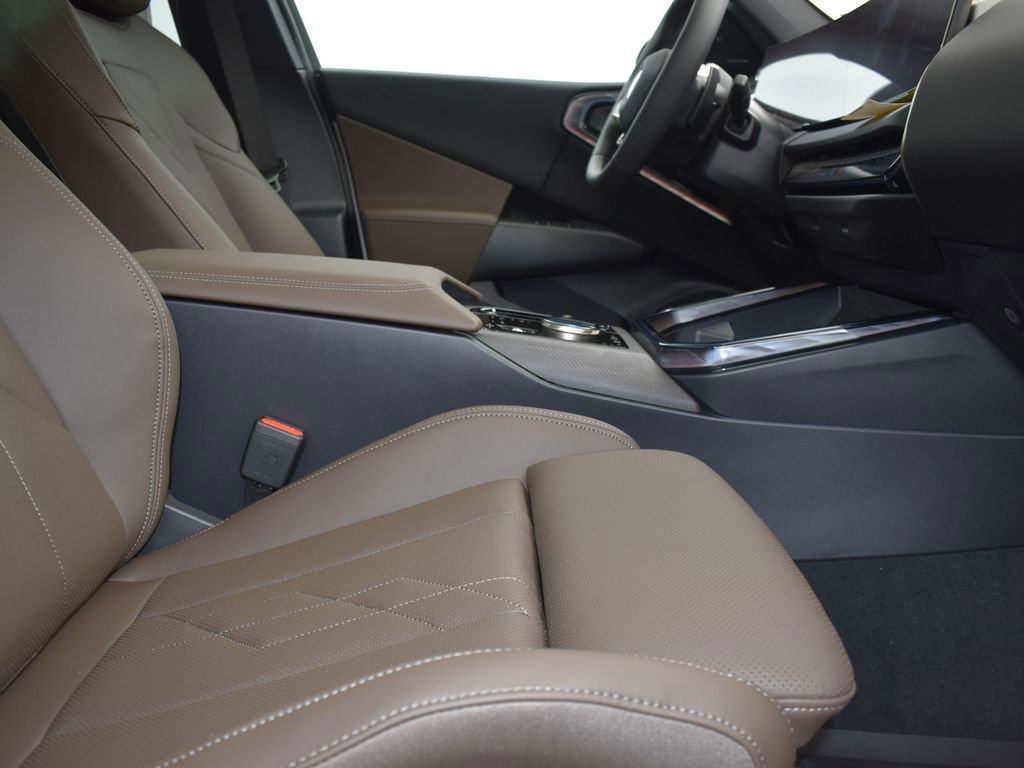 Certified 2025 BMW X3 xDrive30i w/ Premium Package image 25