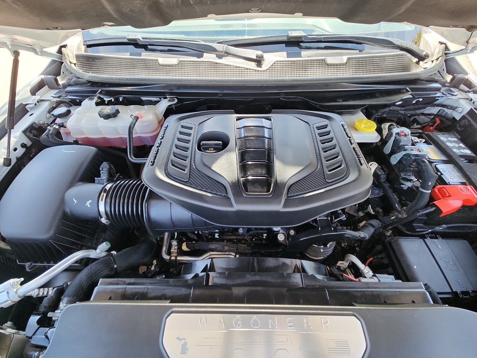 Used 2025 Jeep Wagoneer Series II AWD/4WD image 20