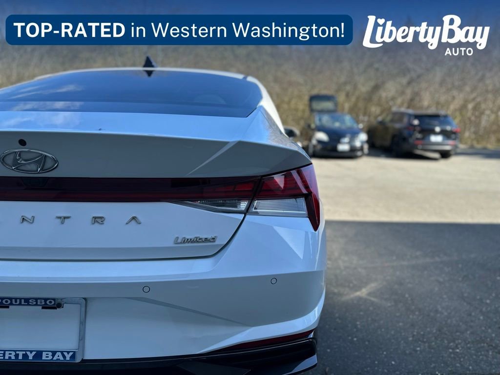 Used 2023 Hyundai Elantra Limited image 7