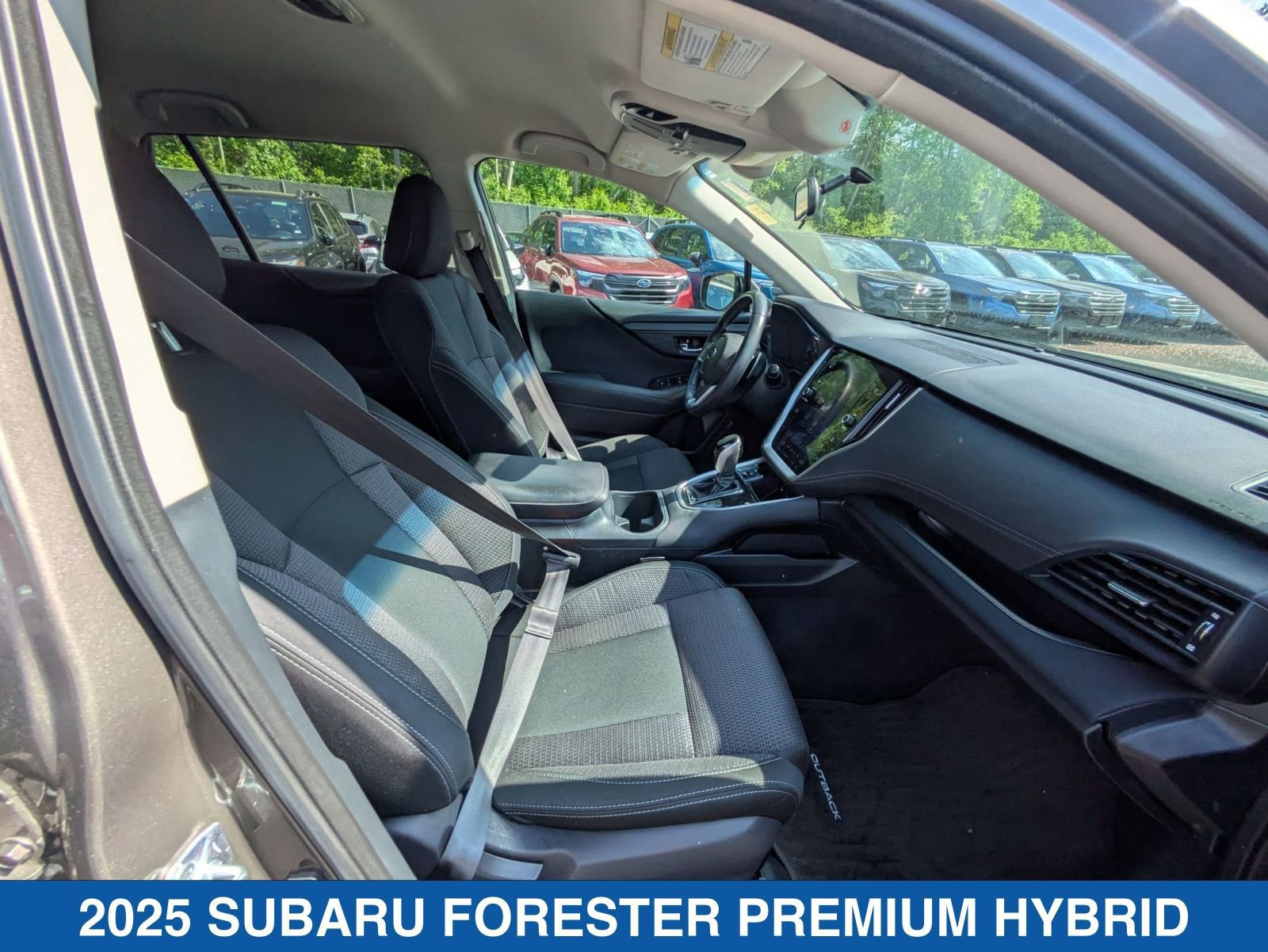 Certified 2025 Subaru Forester Premium AWD/4WD image 28