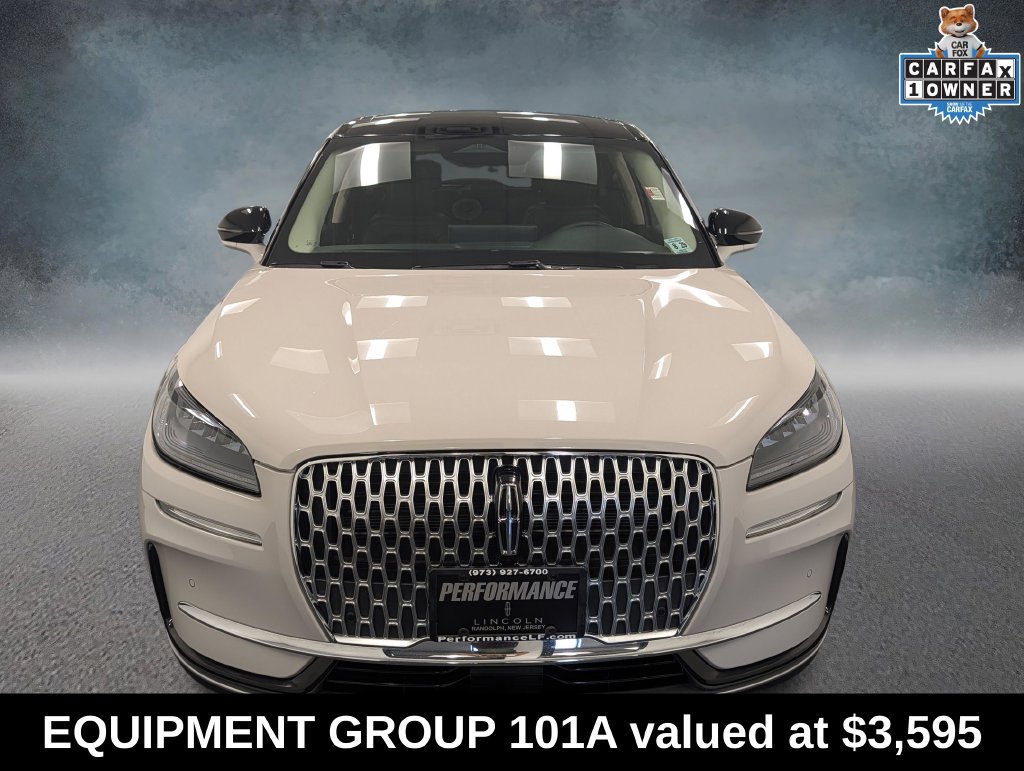 Used 2024 Lincoln Corsair AWD w/ Equipment Group 101A image 2
