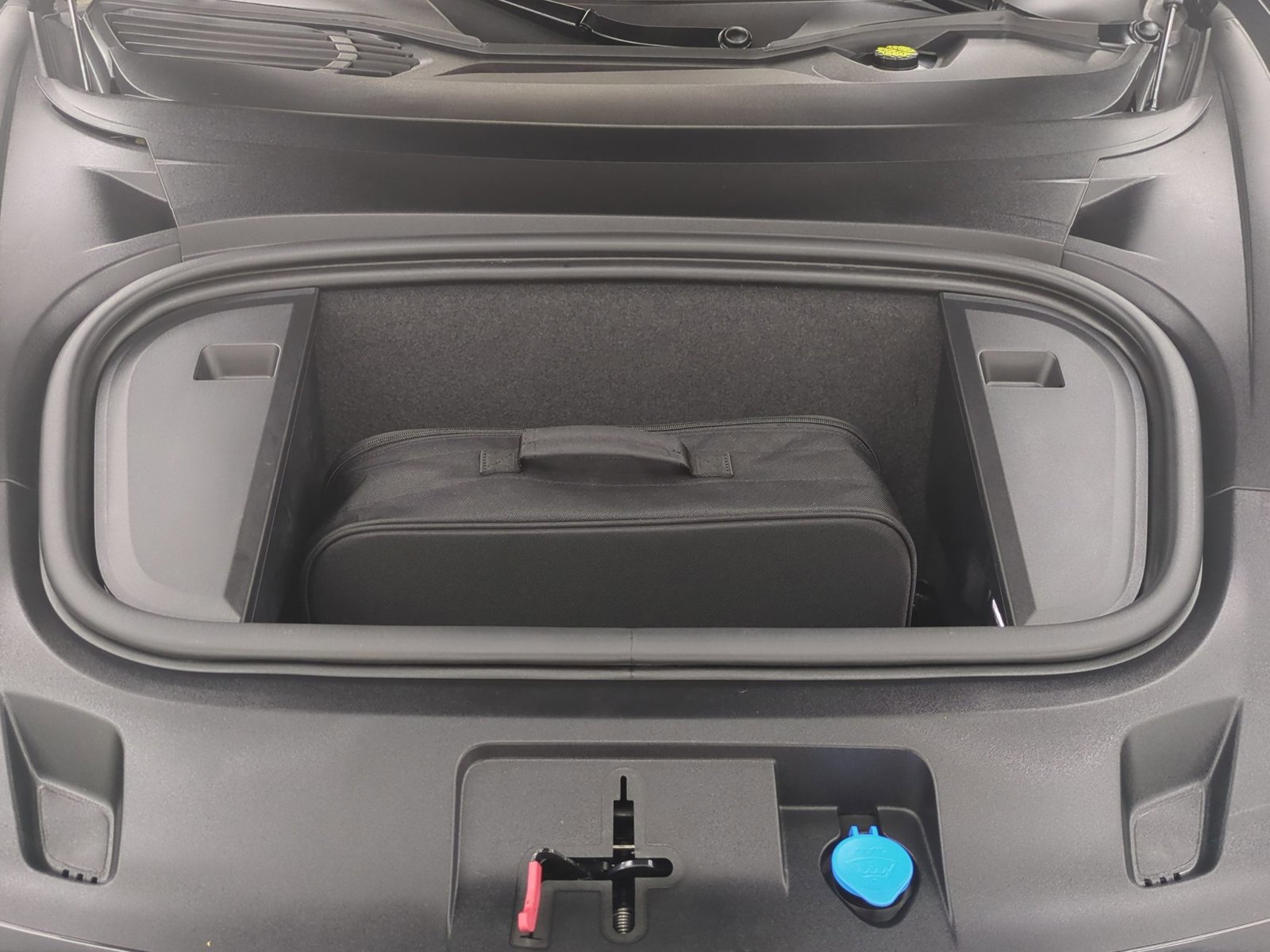 Certified 2024 Porsche Taycan 4S image 26