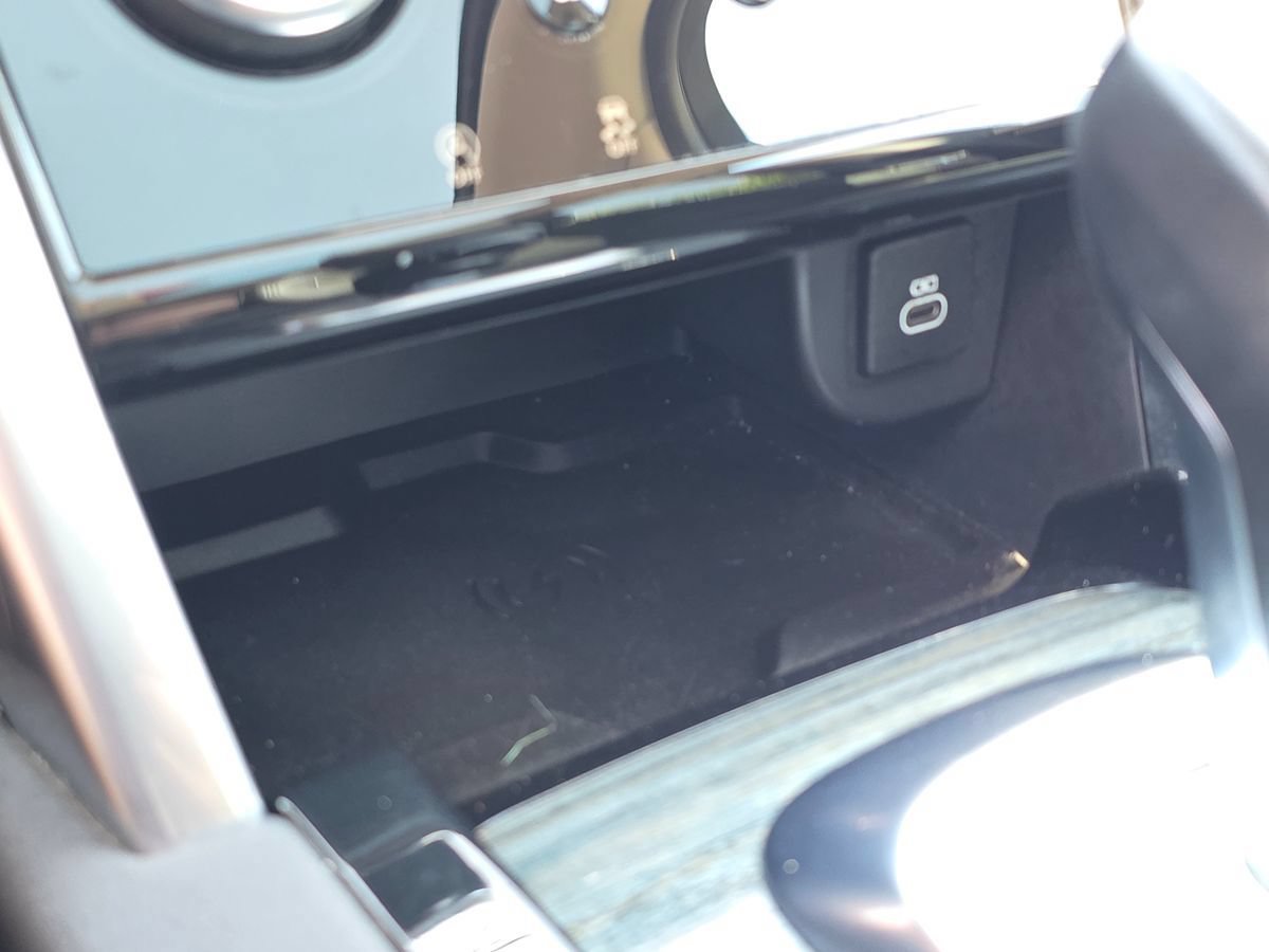 Used 2022 Land Rover Discovery Sport SE AWD/4WD image 44