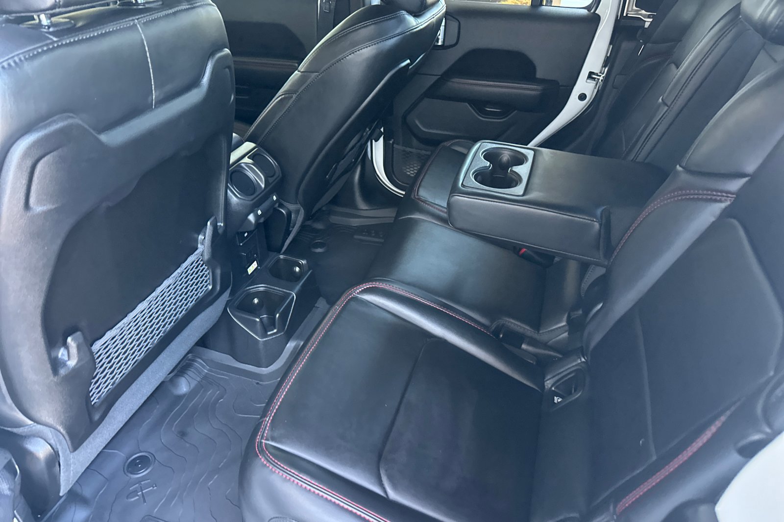 New 2025 Jeep Gladiator Rubicon image 12