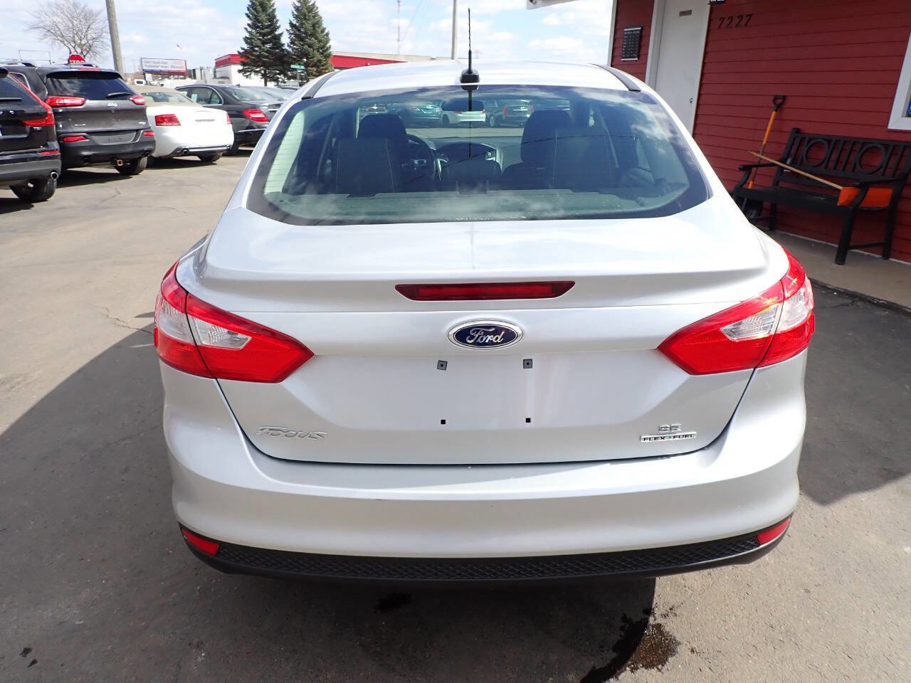 Used 2014 Ford Focus SE image 5