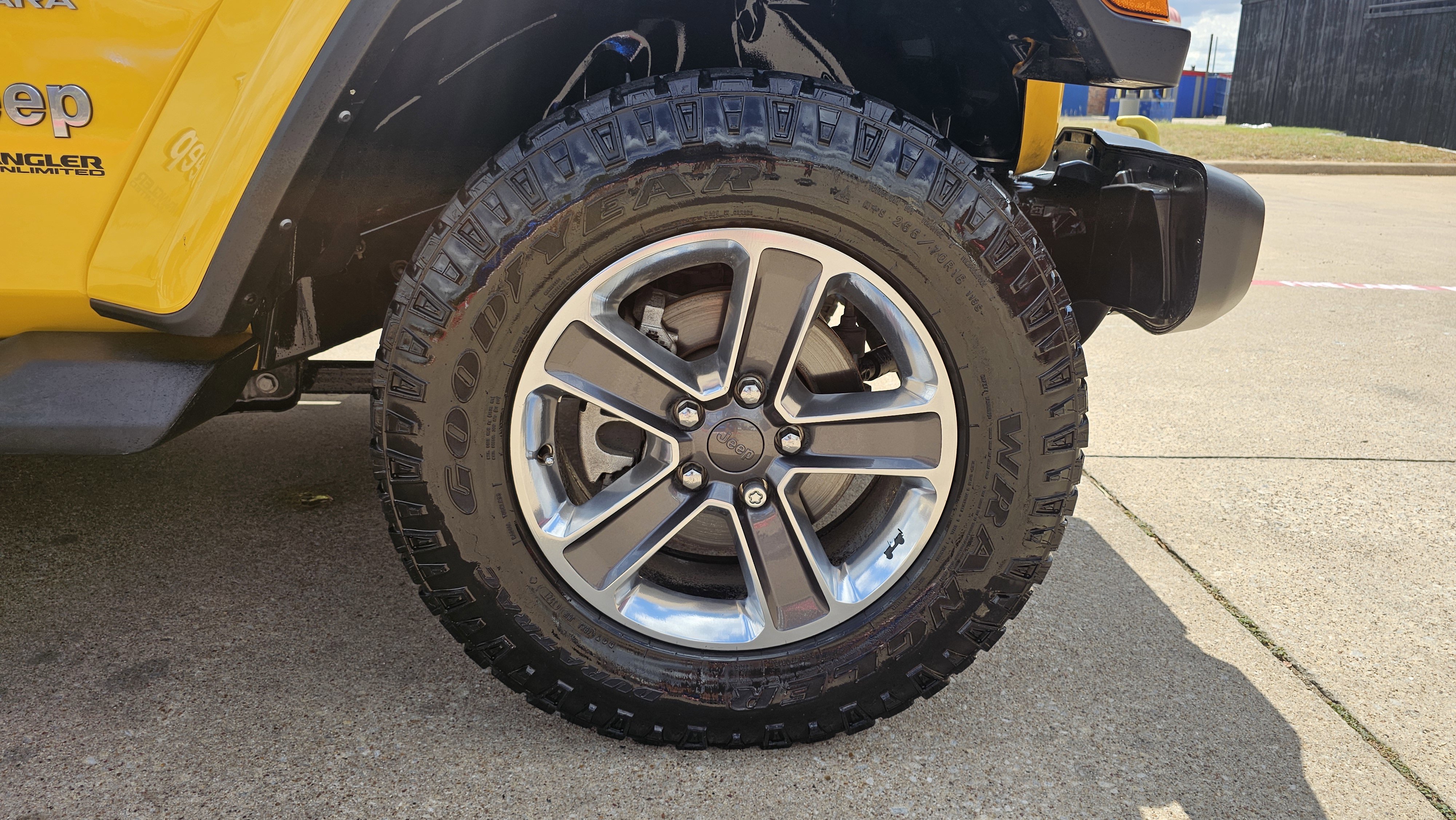 Used 2021 Jeep Wrangler Unlimited Sahara image 17