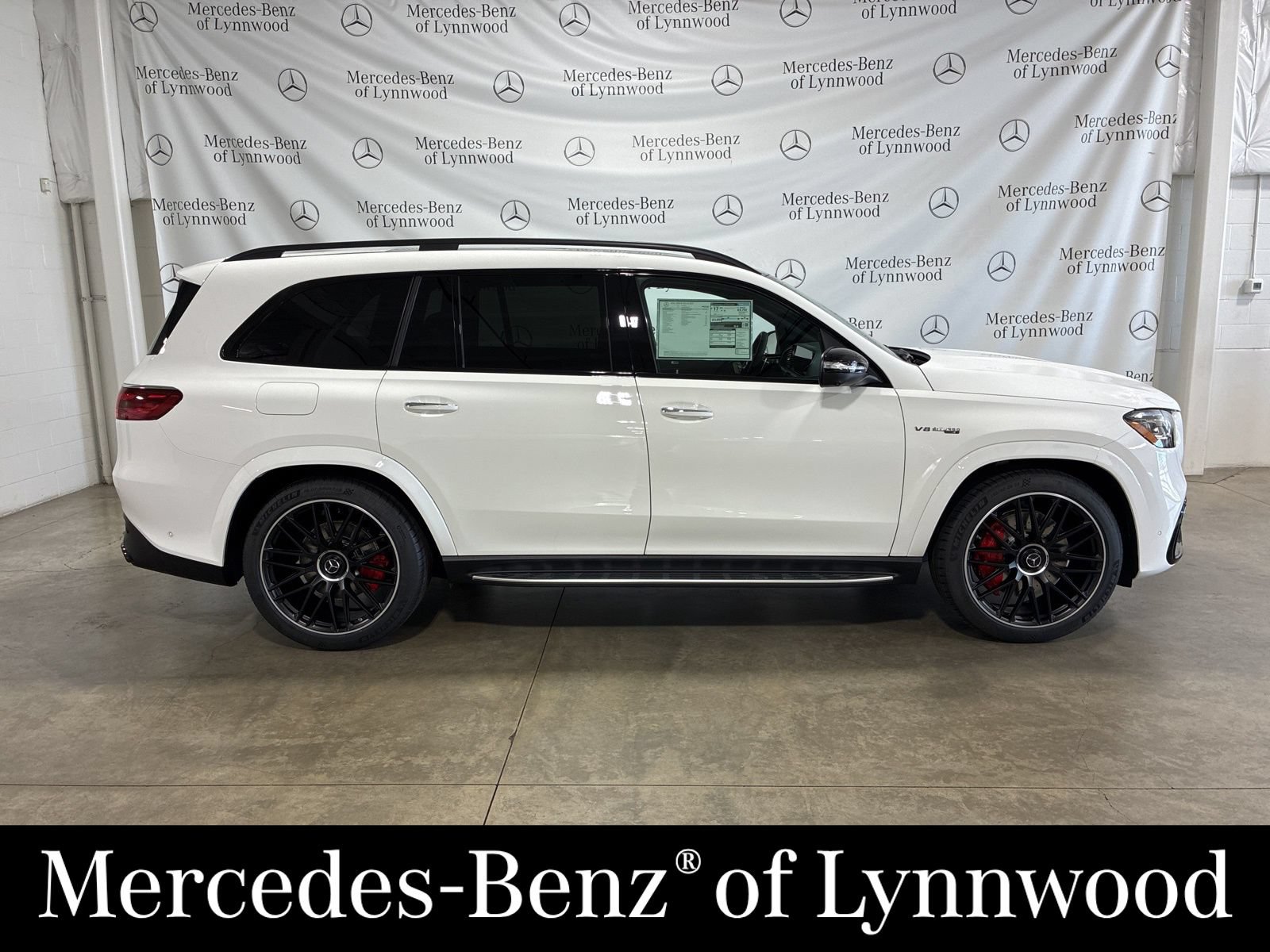 New 2026 Mercedes-Benz GLS 63 AMG 4MATIC image 3