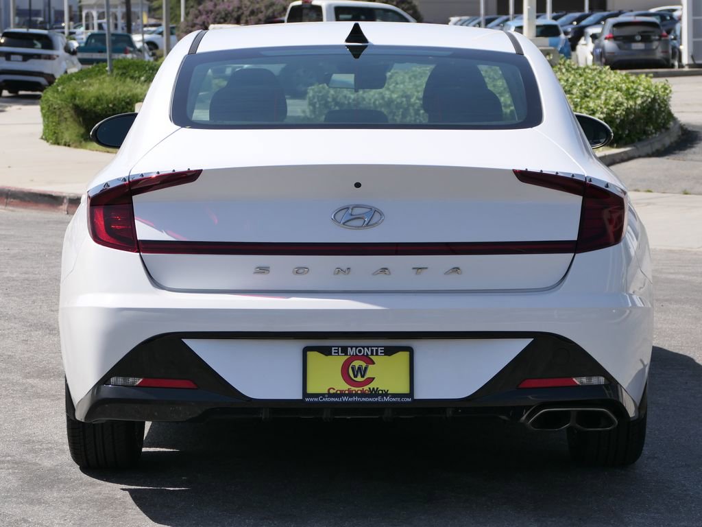 Certified 2022 Hyundai Sonata SEL FWD image 4