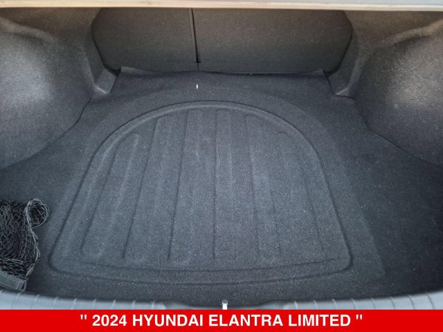 Used 2024 Hyundai Elantra Limited FWD image 34