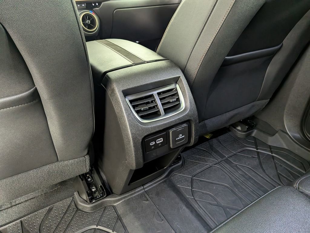 Certified 2025 Chevrolet Blazer Premier w/ Driver Confidence II Package image 38