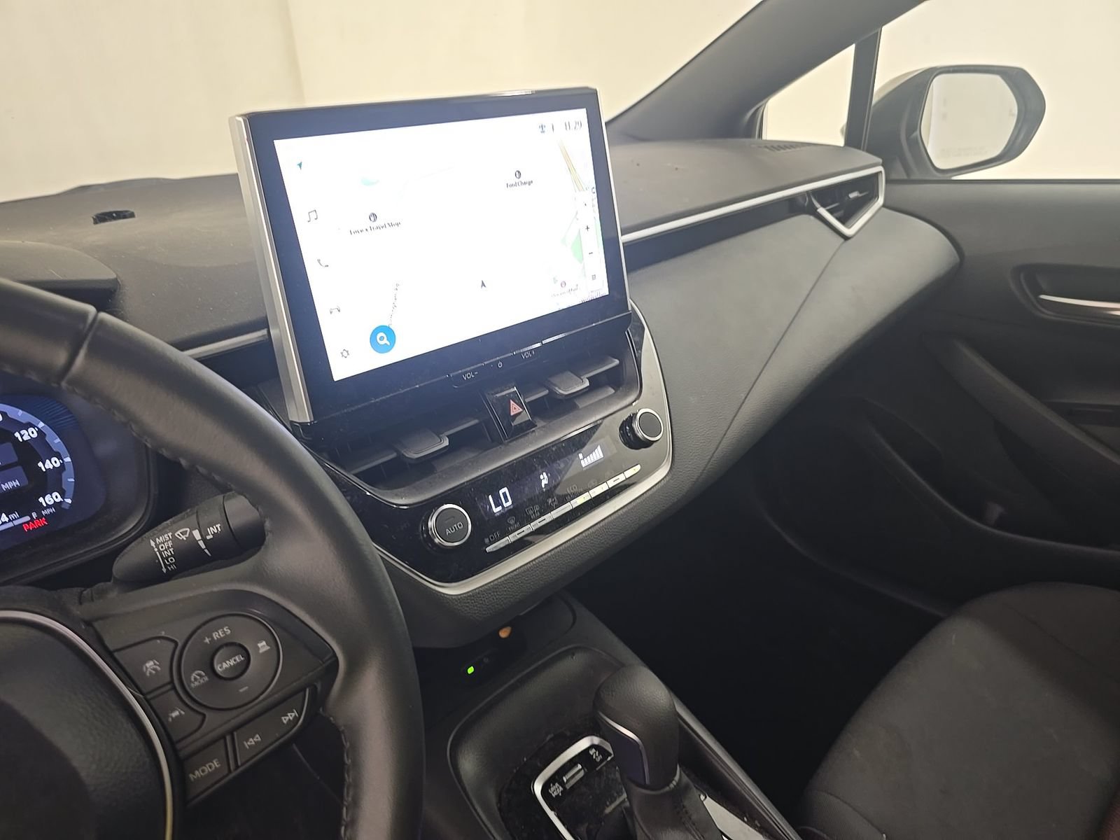 Used 2026 Toyota Corolla SE w/ SE Package FWD image 4