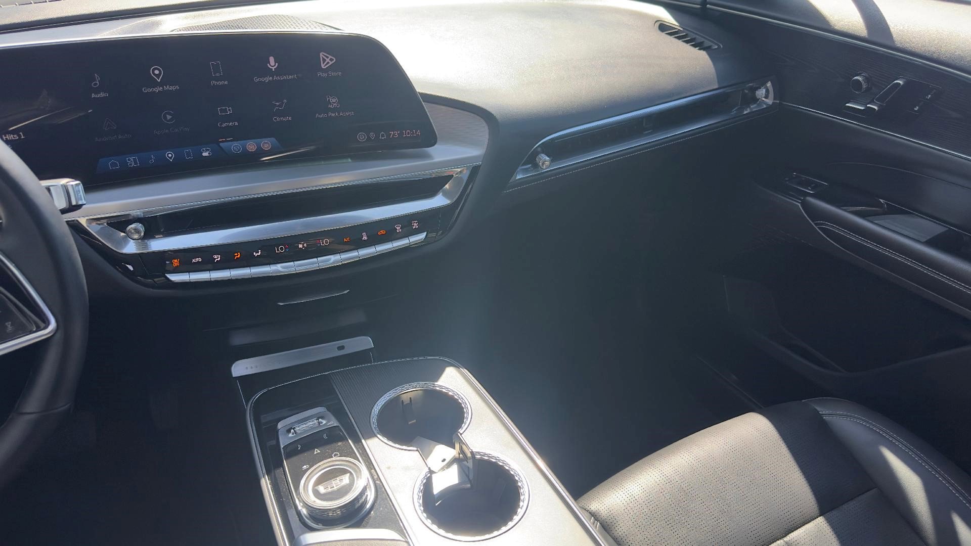Certified 2024 Cadillac Lyriq Luxury AWD/4WD image 9