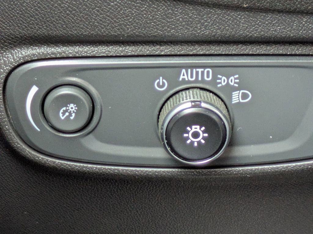 Used 2024 Chevrolet Equinox RS image 27