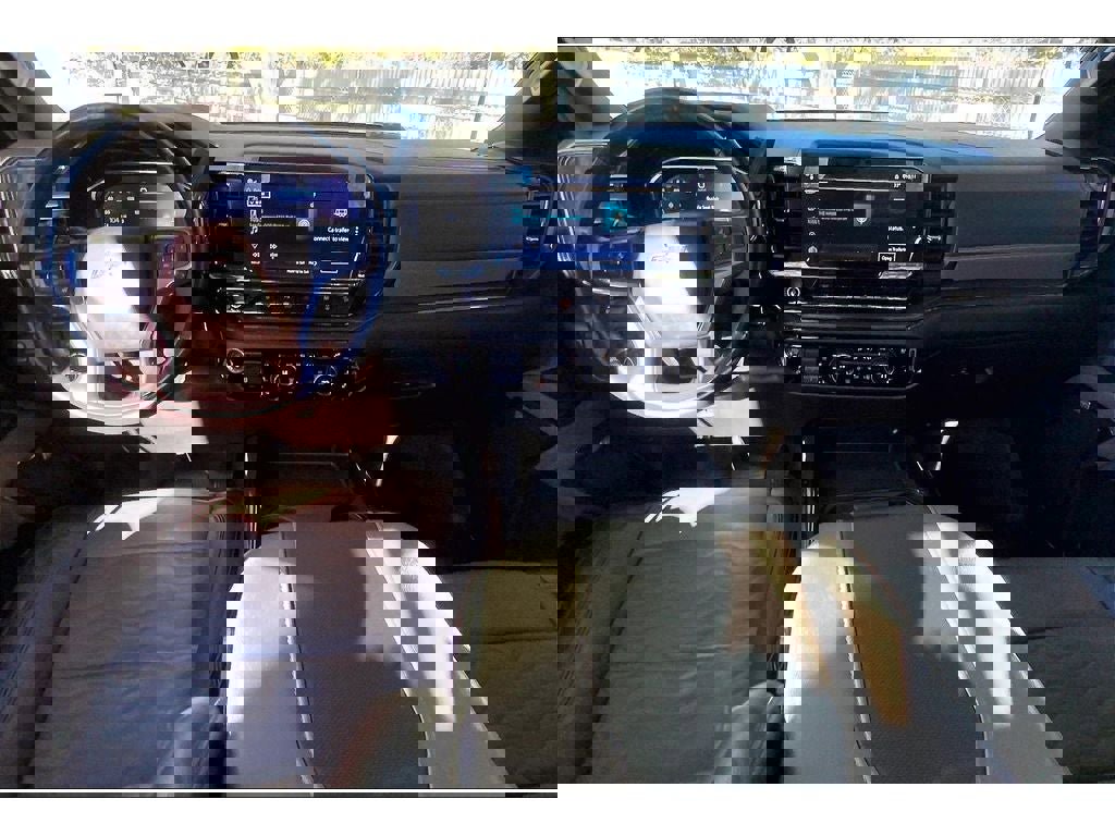 Used 2024 Chevrolet Silverado 2500 ZR2 w/ Technology Package image 17