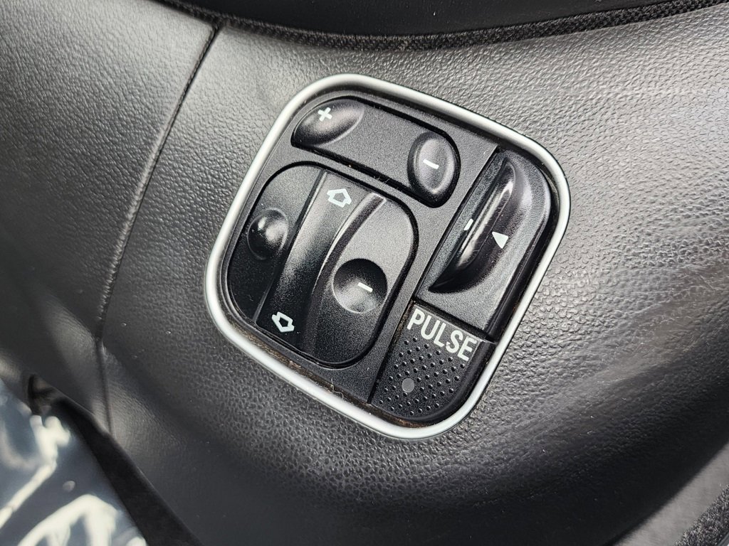 Used 2009 Mercedes-Benz SL 550 image 18