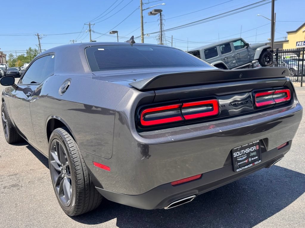 Used 2022 Dodge Challenger SXT w/ Plus Package AWD/4WD image 5