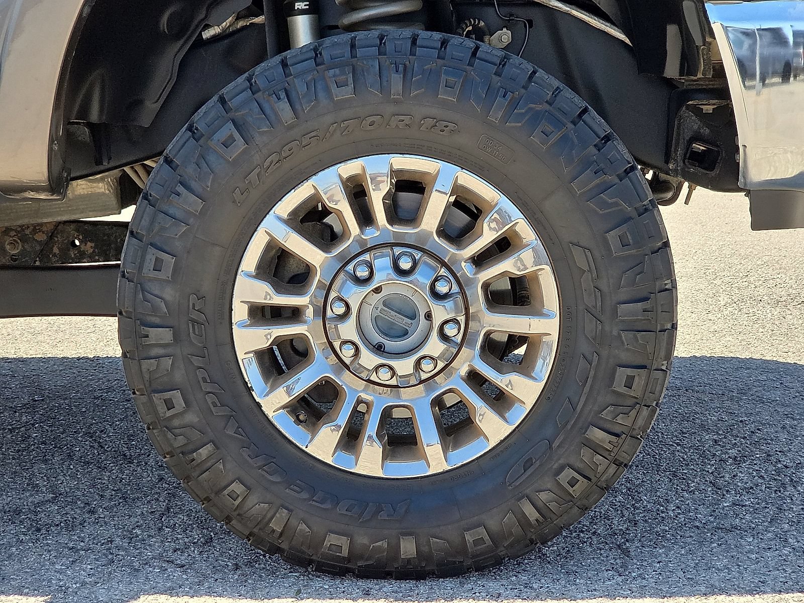 Used 2022 Ford F350 Lariat w/ Chrome Package AWD/4WD image 8