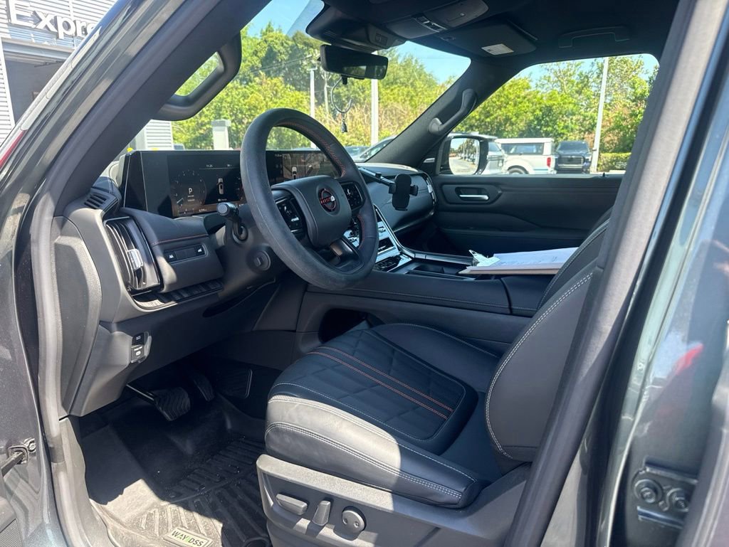Certified 2025 Nissan Armada PRO-4X AWD/4WD image 7