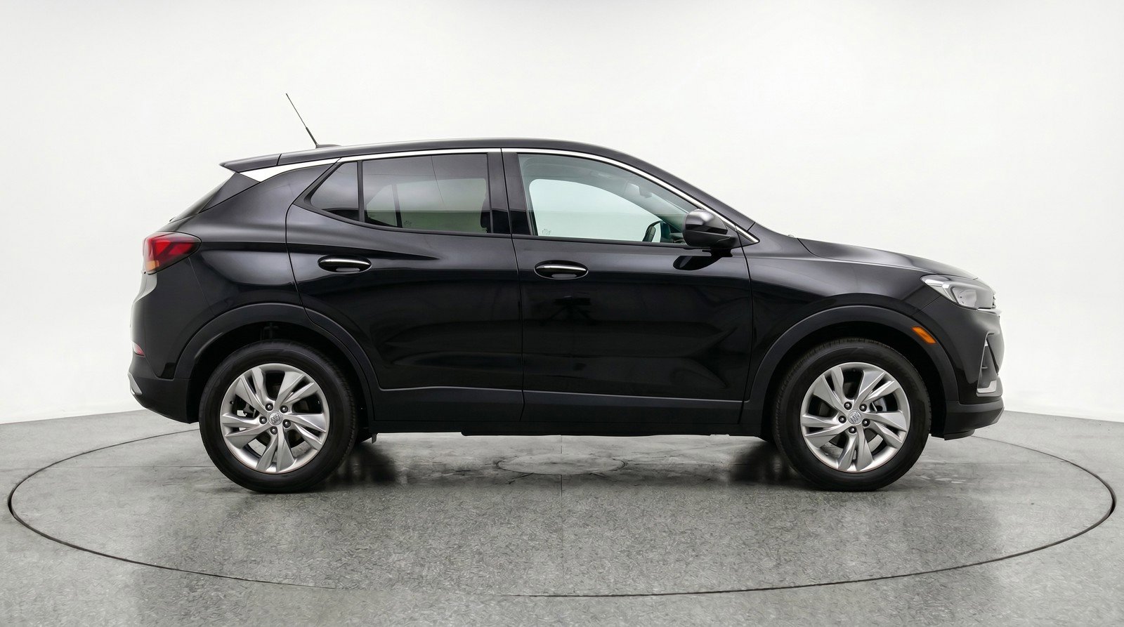 Used 2025 Buick Encore GX Preferred FWD image 11