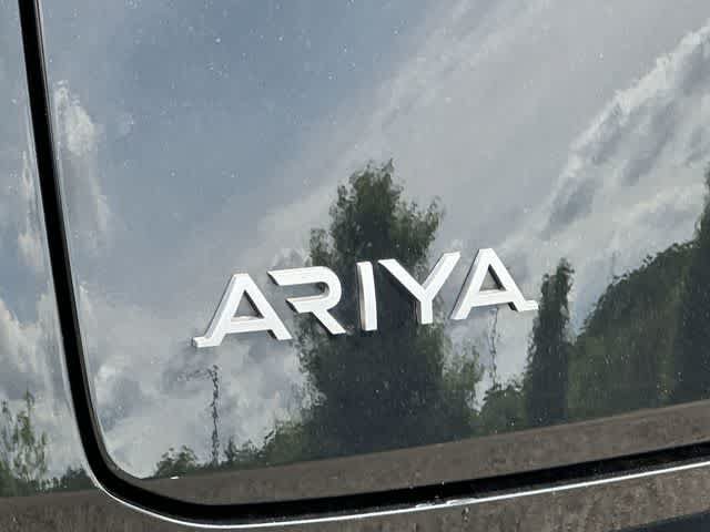 Used 2024 Nissan Ariya AWD image 29