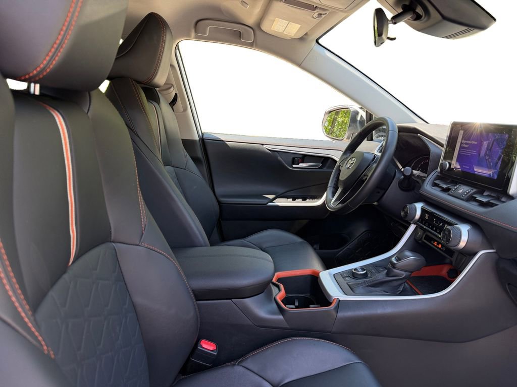 Used 2024 Toyota RAV4 Adventure AWD/4WD image 15