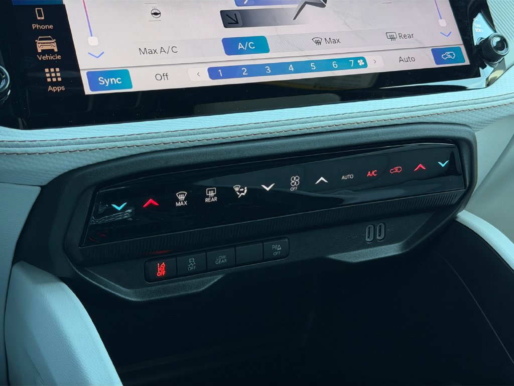 New 2026 Jeep Cherokee Limited AWD/4WD image 11