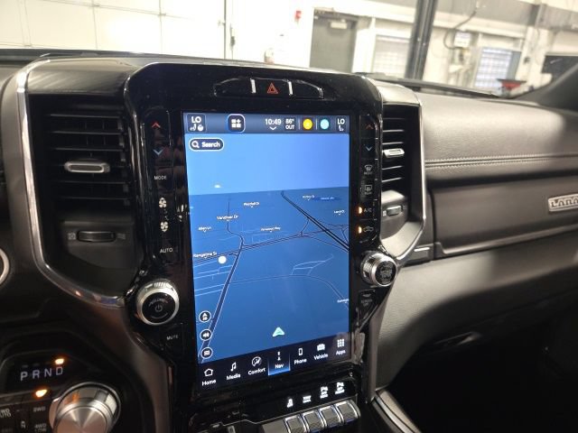 Used 2024 RAM 1500 Laramie AWD/4WD image 16