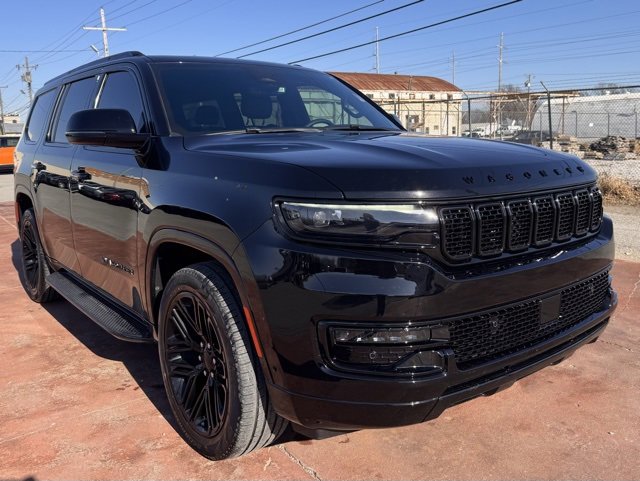 Used 2023 Jeep Wagoneer Series II image 3